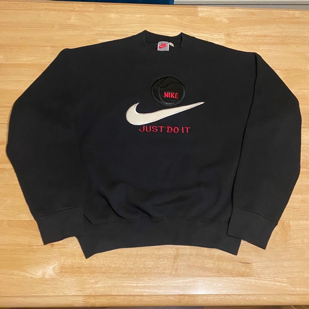 Vintage Nike Basketball ‘Just Do It’ Crewneck